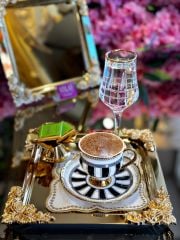 KARE GÜLLÜ SUNUM TEPSİ GOLD