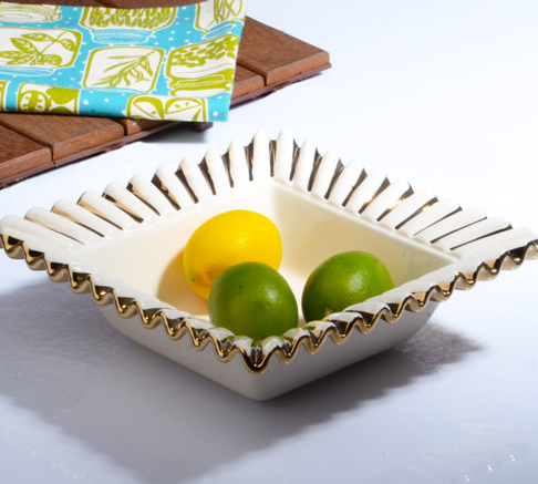 GEBO-10 GOLD/CREAM KARE SUNUM TABAK (26*26*8)