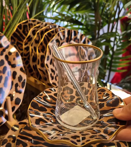 Leopar 30 Parça İkram Seti