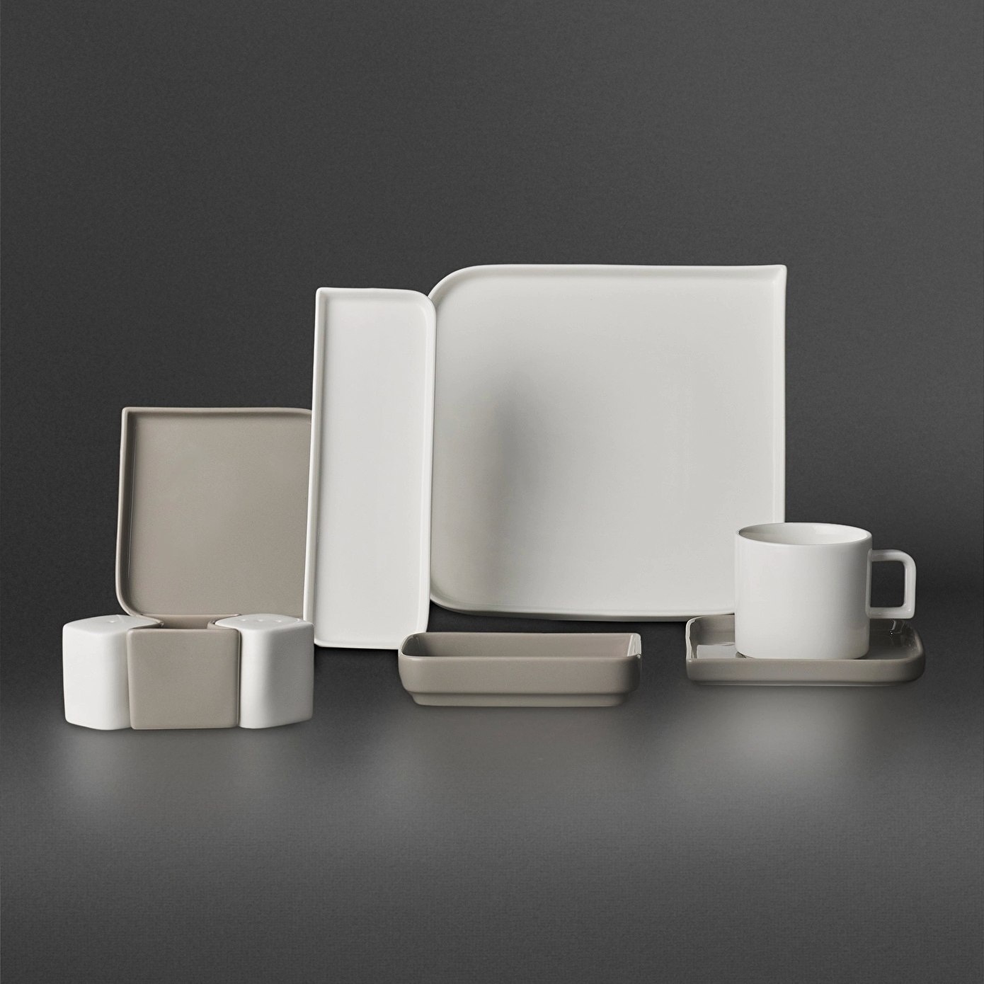 Jumbo Quadro White 6 Kişilik 27 Parça Kare Kahvaltı Takımı