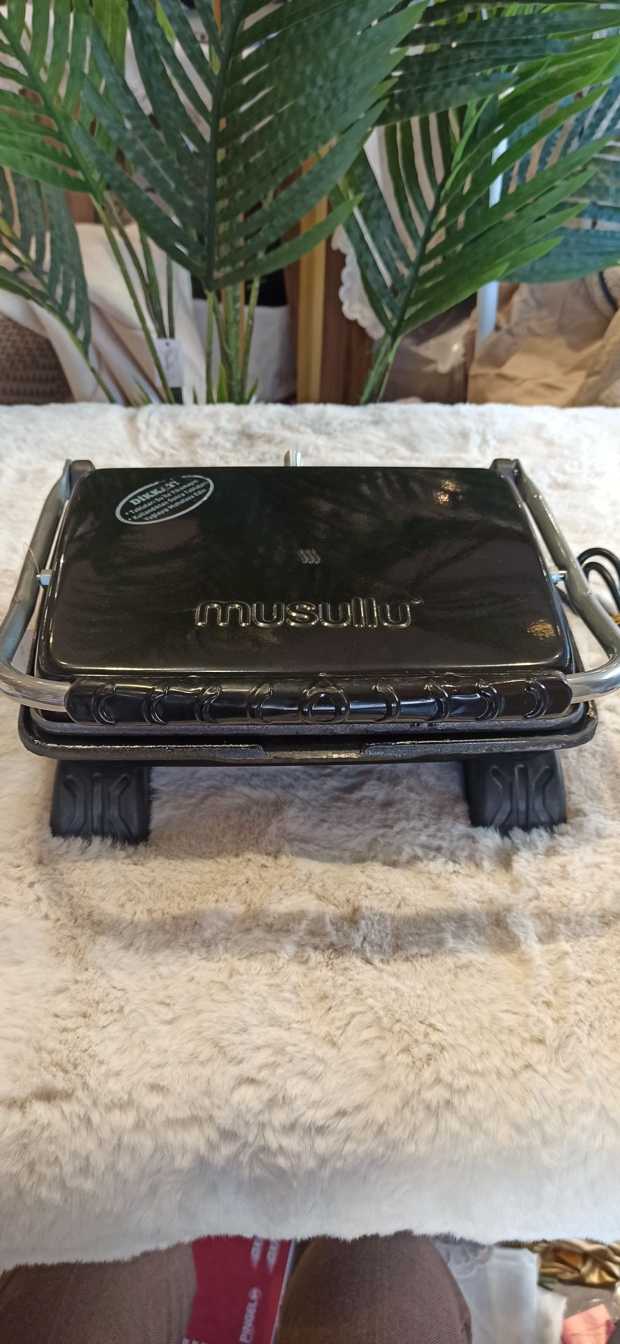 MUSULLU TOST MAKİNASI SİYAH