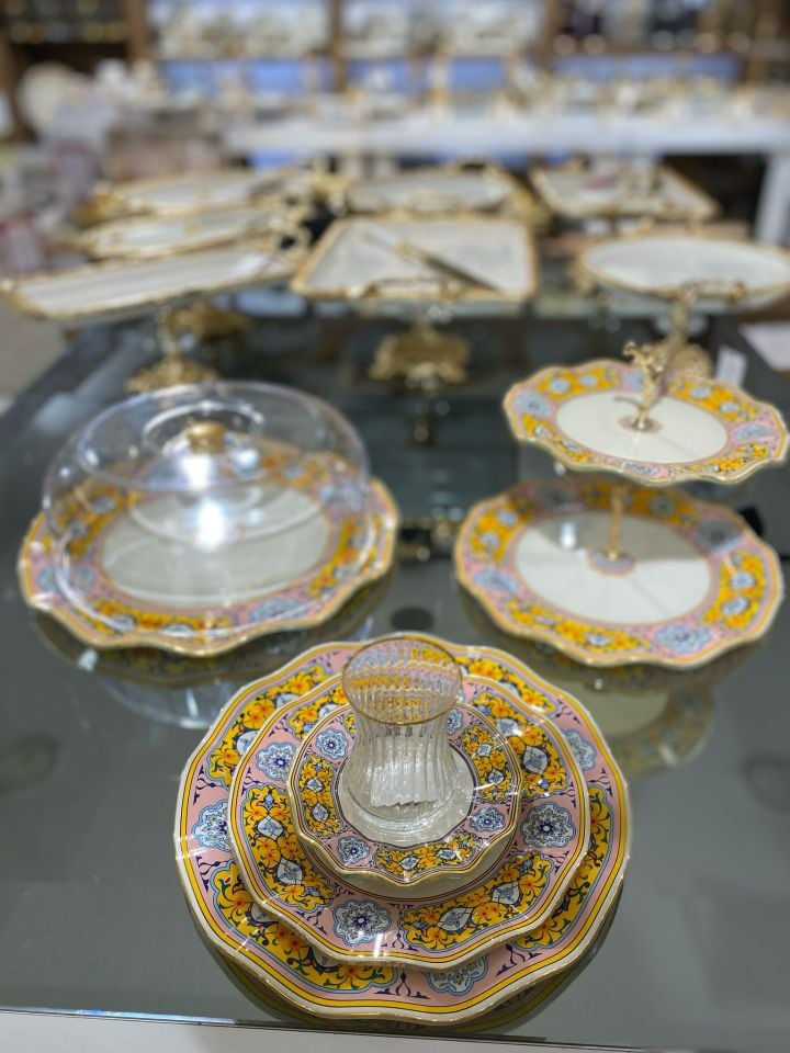 BELT FLOWER 34 PARÇA ÇAY VAKTİ İKRAM SETİ