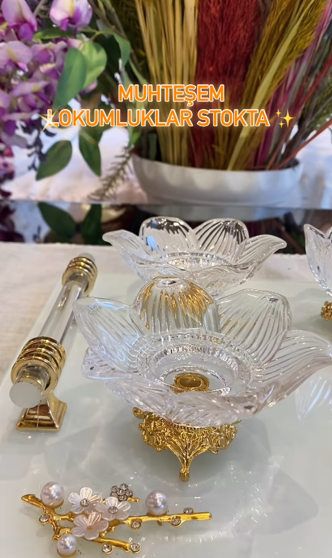 LOTUS YENİ AÇILAN GÜL CAM LOKLUMLUK 1 PARÇA